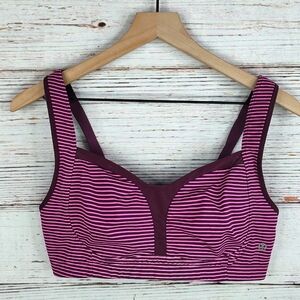 Lululemon Ta Ta Tamer Sports Bra